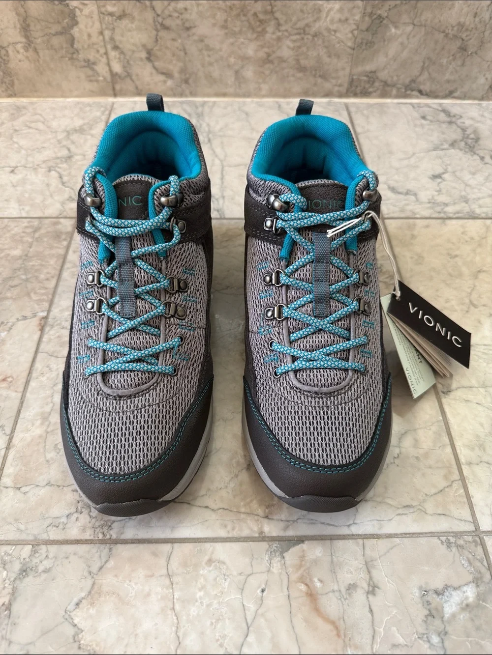 Vionic Action Cypress Hiking/Trail Sneaker NWT Gray with Teal Mesh Size 9